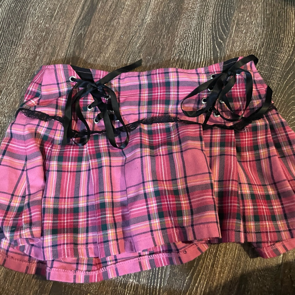 tripp nyc pleated mini skirt